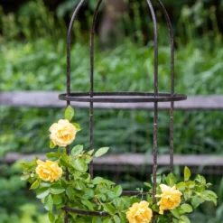 Jardin Round Obelisk, 7'