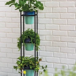 Steel Vertical Plant Stand With Metal Pots